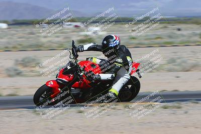 media/Apr-13-2024-SoCal Trackdays (Sat) [[f1617382bd]]/2-Turn 9 Inside (950am)/